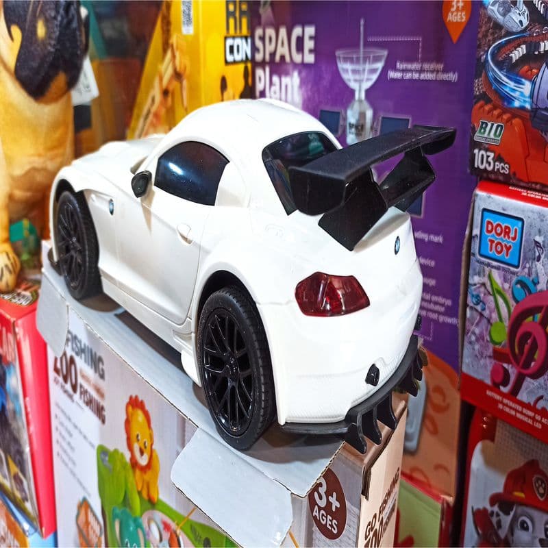 ماشین کنترل شارژی بی ام دبلیو Z4 GT